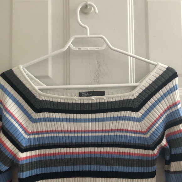 Square Neck Sweater - Picture 2 of 3